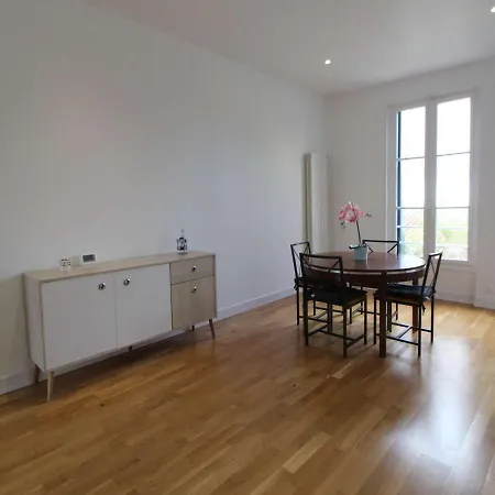 Charmante Maison Au Centre De - Ideale Pour Familles, Bien Equipee Et Pret A Vivre - Fr-1-494-113 Royan